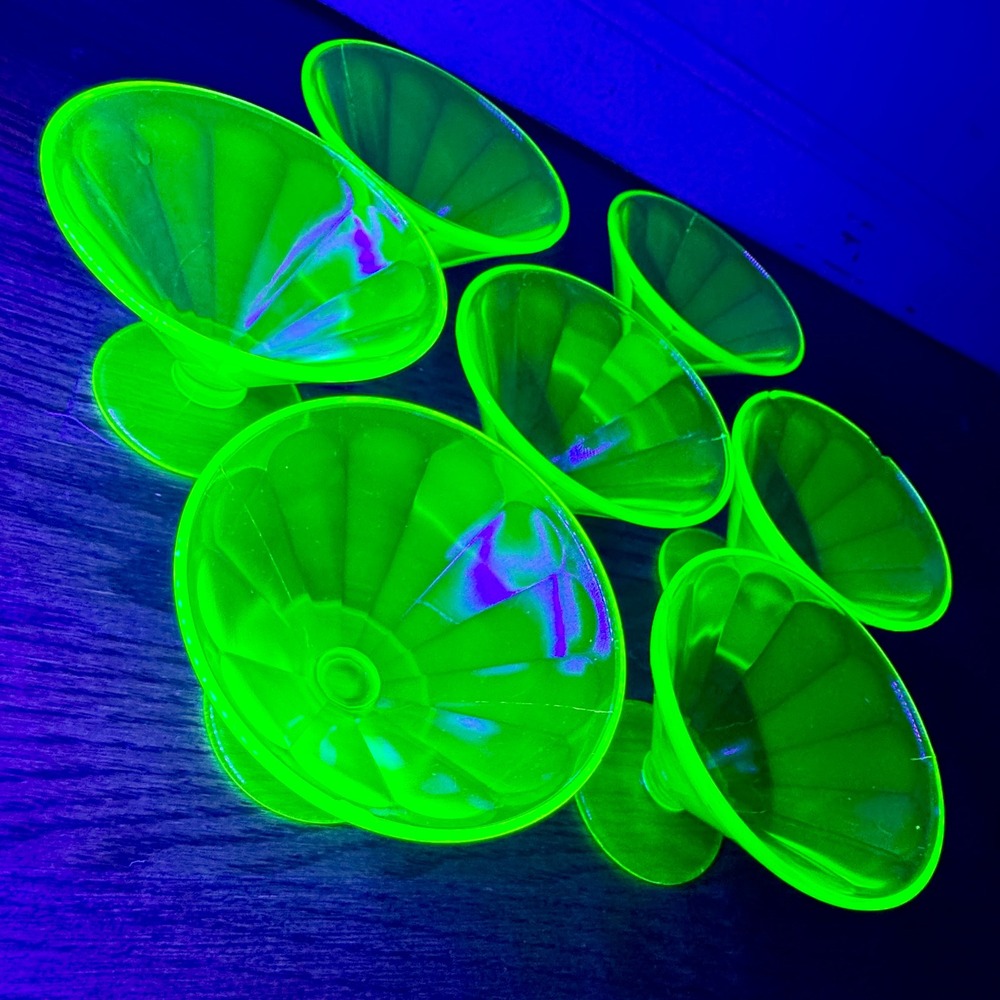 Vintage Uranium Glass Dessert Sherbet Cups Set of 7 Green Paneled Depression Era